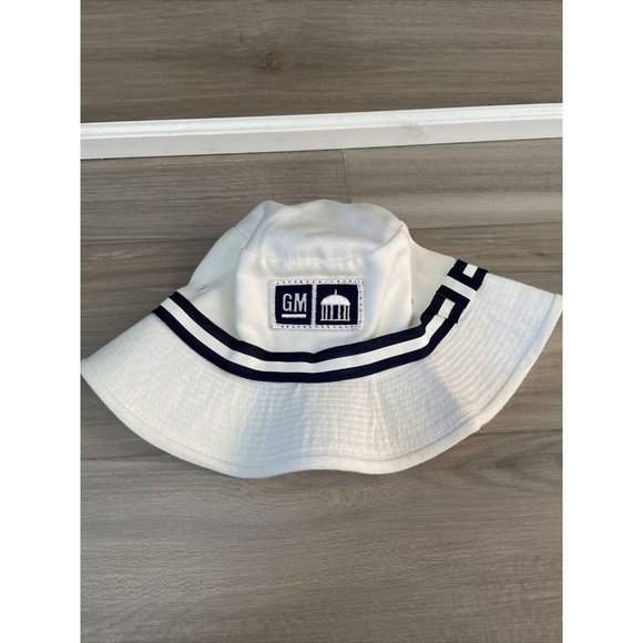 Vintage General Motors GM Financial Bank Bucket Hat Cap